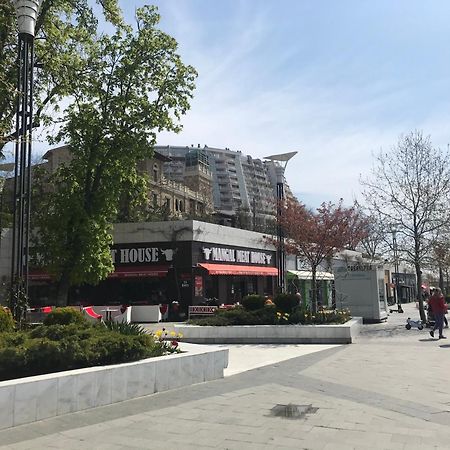 Apartament Аркадийский Дворец. Санрайз Odessa Zewnętrze zdjęcie