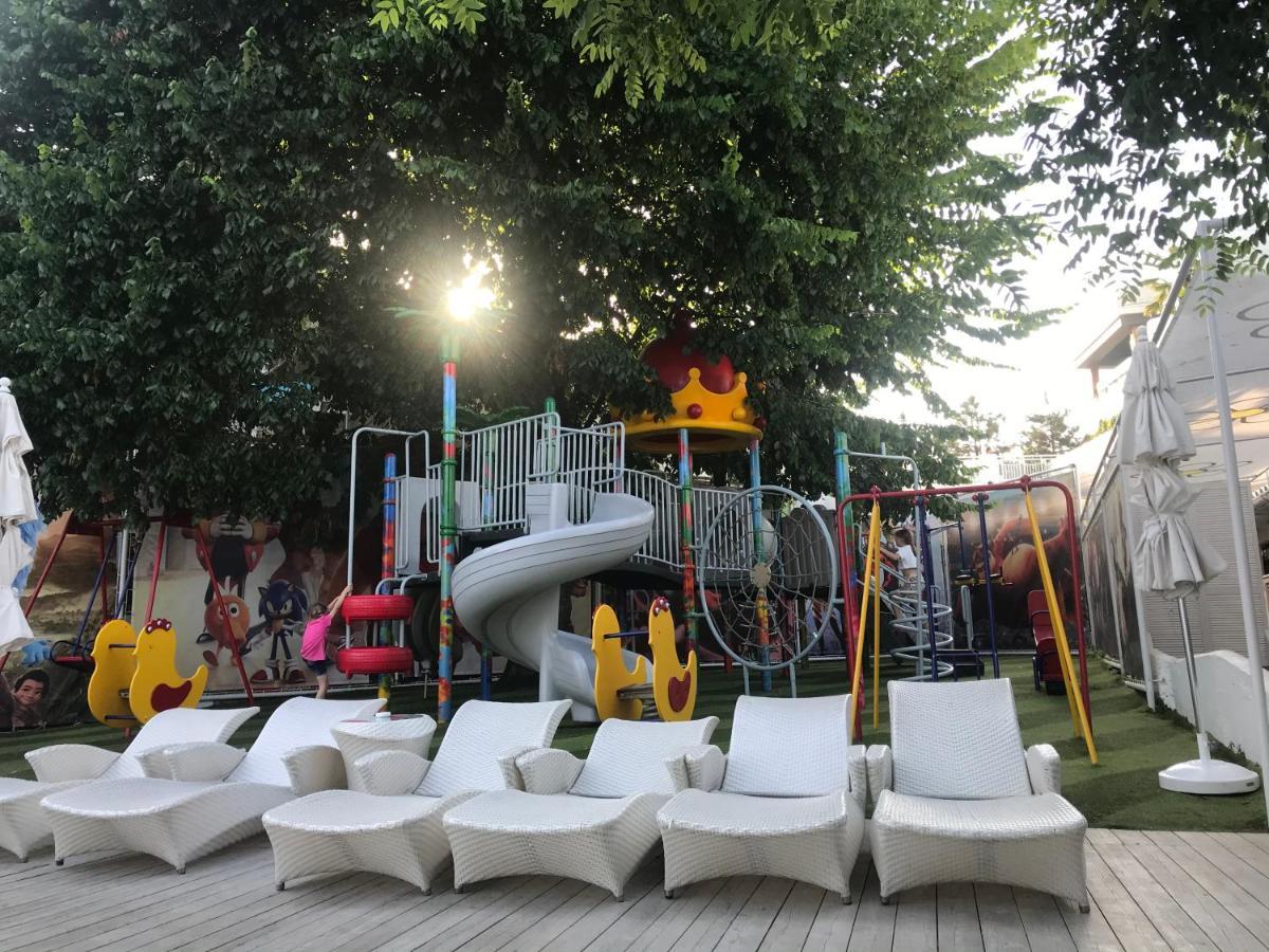 Apartament Аркадийский Дворец. Санрайз Odessa Zewnętrze zdjęcie